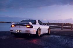 爱游戏中国-广厦队碾压深圳队，哈利伯顿成为关键先生