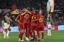 AYX体育赛事-罗马主场不敌对手，欧冠晋级任务陷入危机的简单介绍