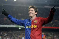 爱游戏下载-曼城式统治与东方铁闸—当提前终结悬念的智慧遇见奥运周期关键战的接管艺术