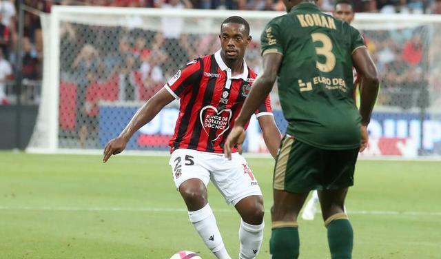 摩纳哥在主场大胜尼姆,取得胜利 摩纳哥在主场大胜尼姆,取得胜利