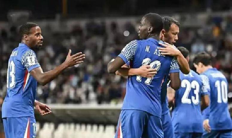 恒大胜利:主场比击败上海申花,领先优势扩大 恒大胜利:主场比击败上海申花,领先优势扩大