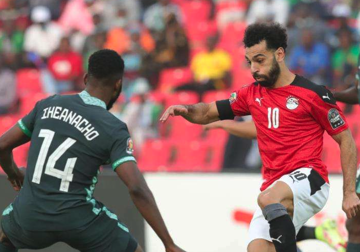 包含非洲杯赛决赛周末即将开幕，球迷热切期待的词条