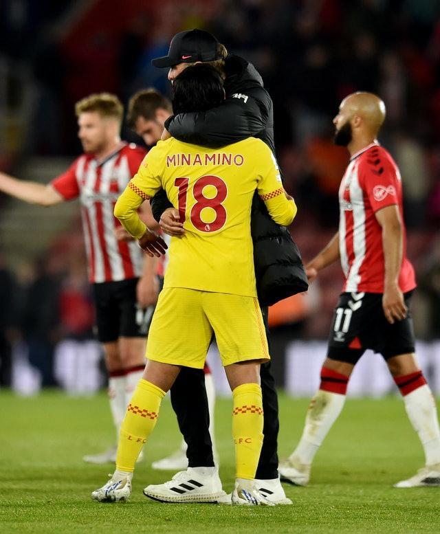 日本轻取利物浦，乔瓦尼·雷纳制霸全场的简单介绍