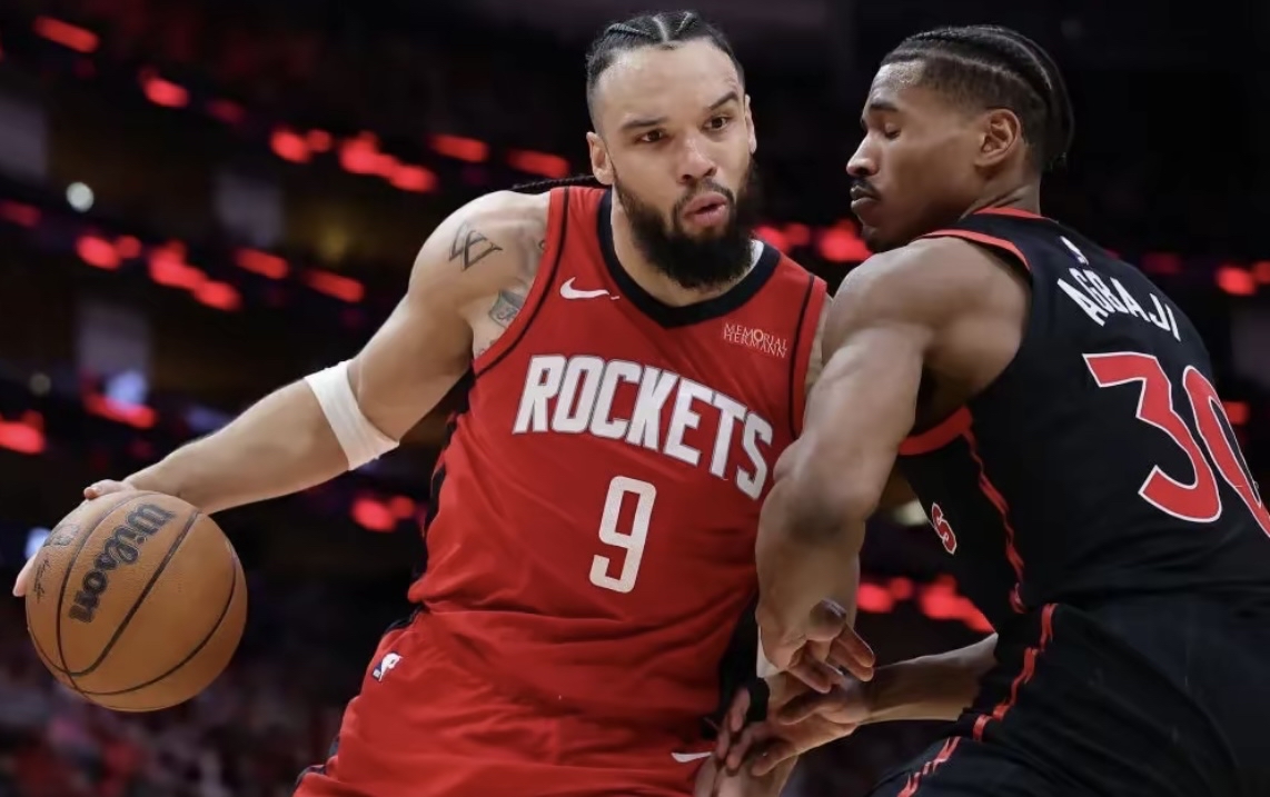 包含鹈鹕绝杀雄鹿，加里纳利打破历史纪录的词条