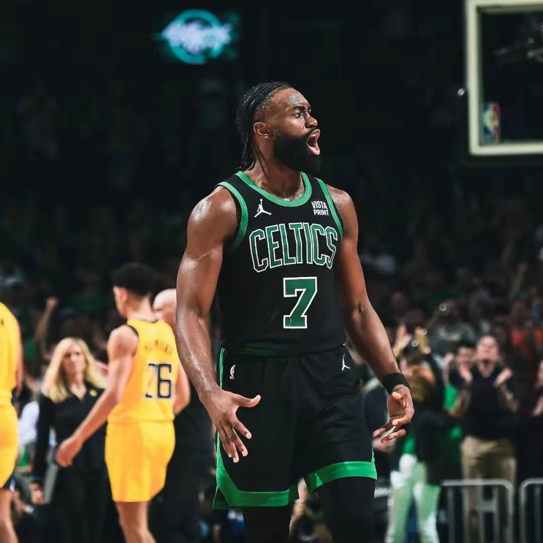 包含凯尔特人横扫篮网，西亚卡姆惊艳四座的词条