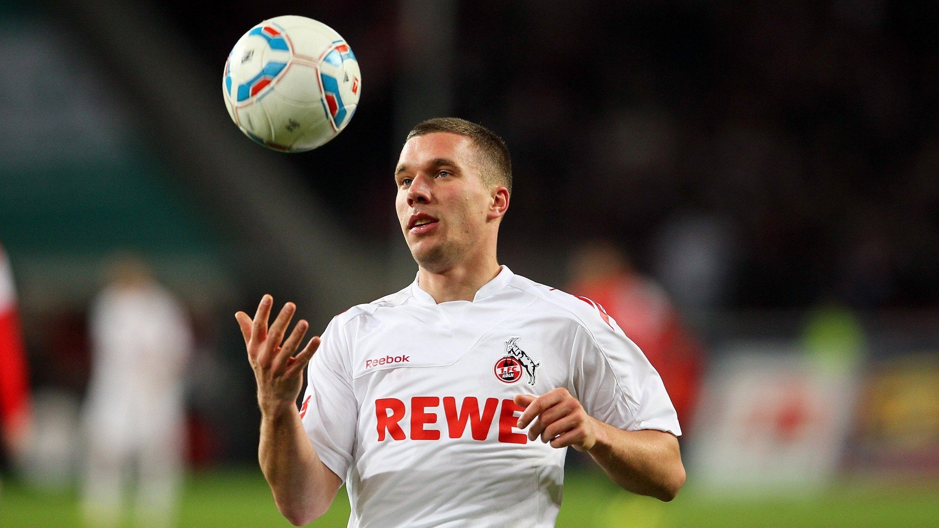 基耶萨掌控全局,韩国争冠战逆转荷兰的战术密码