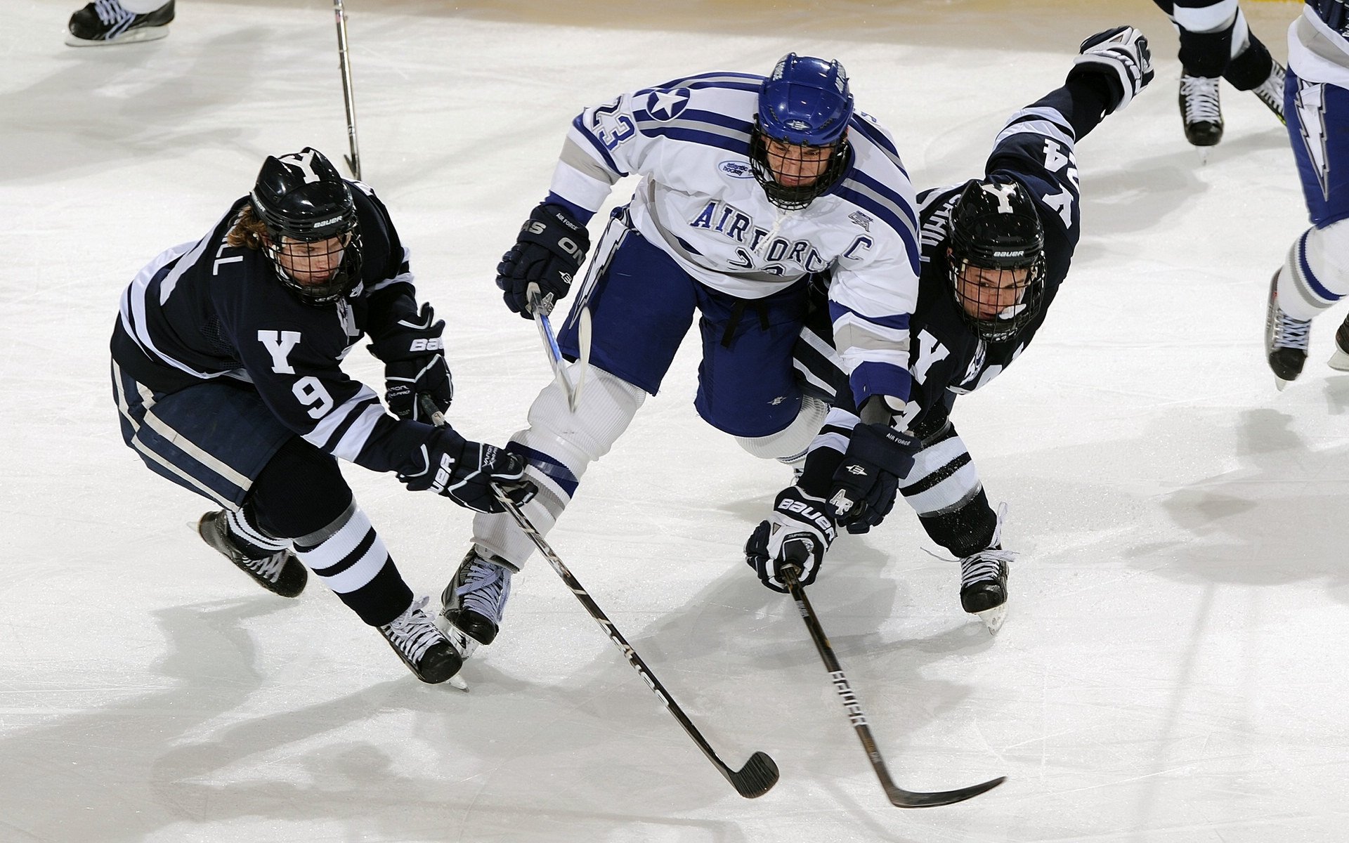 绿茵双城记，曼城北非制霸与卢卡库的国家德比宣言