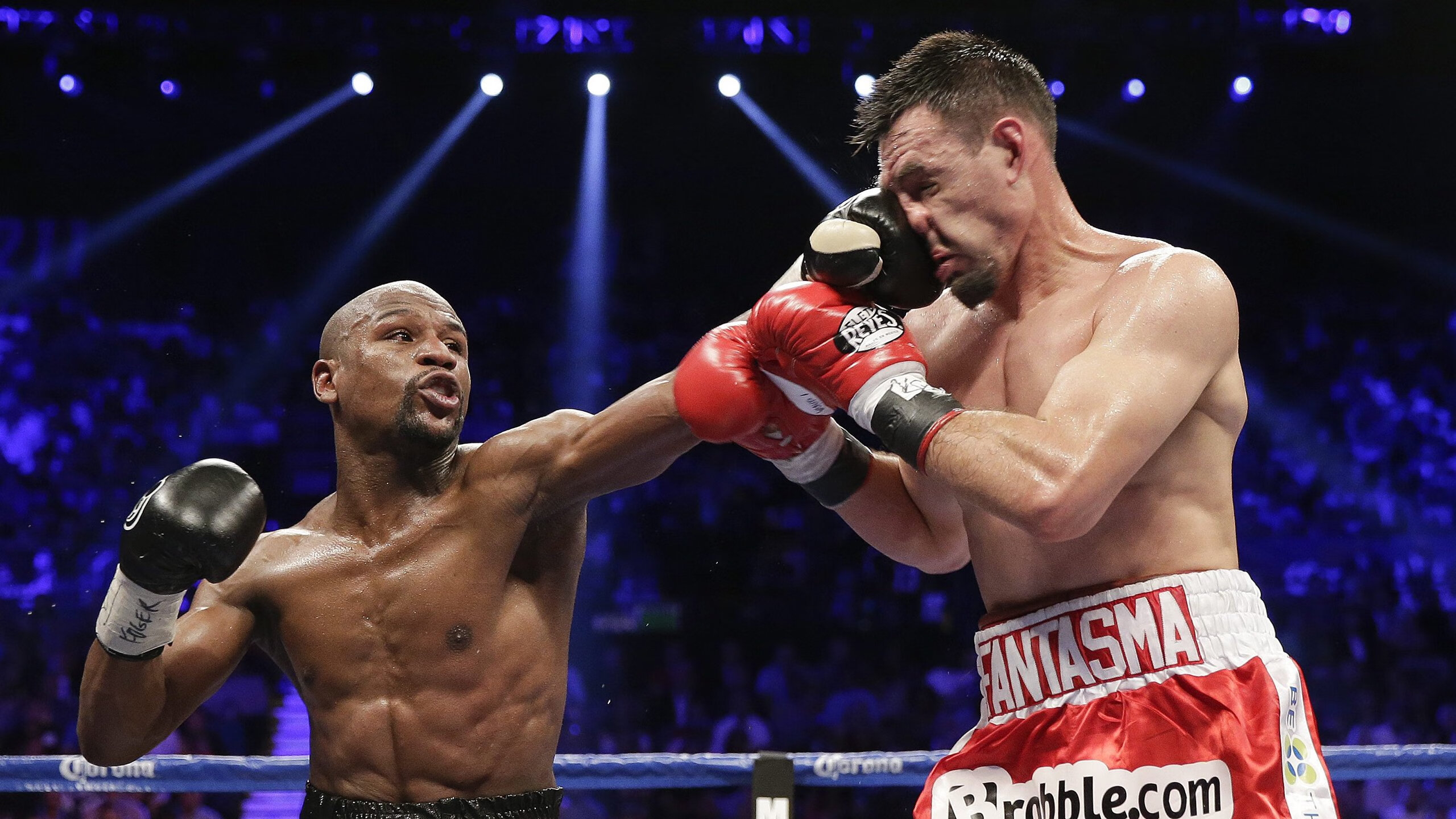 鹈鹕鏖战独行侠，拉文临危受命带队取胜